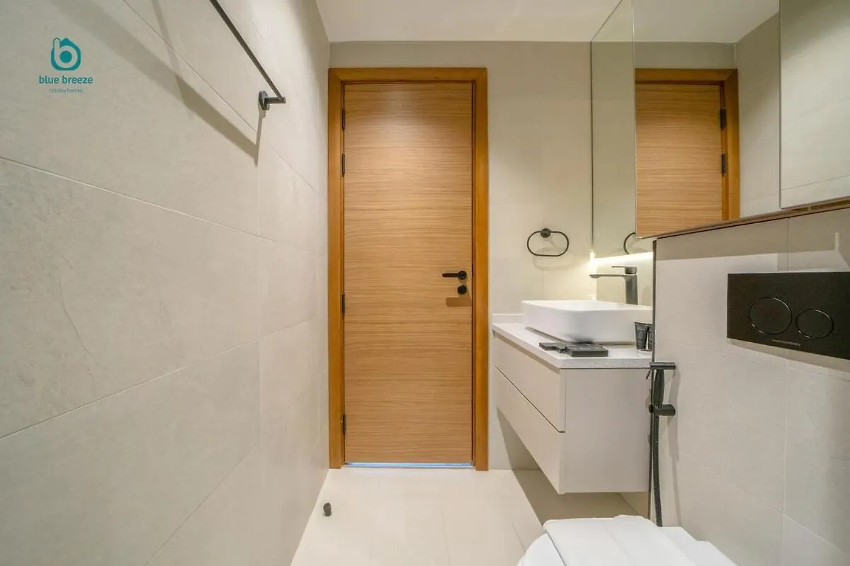 Blue Breeze - Chic & Cozy Getaway In Al Furjan Apartment Dubai 0*,  United Arab Emirates