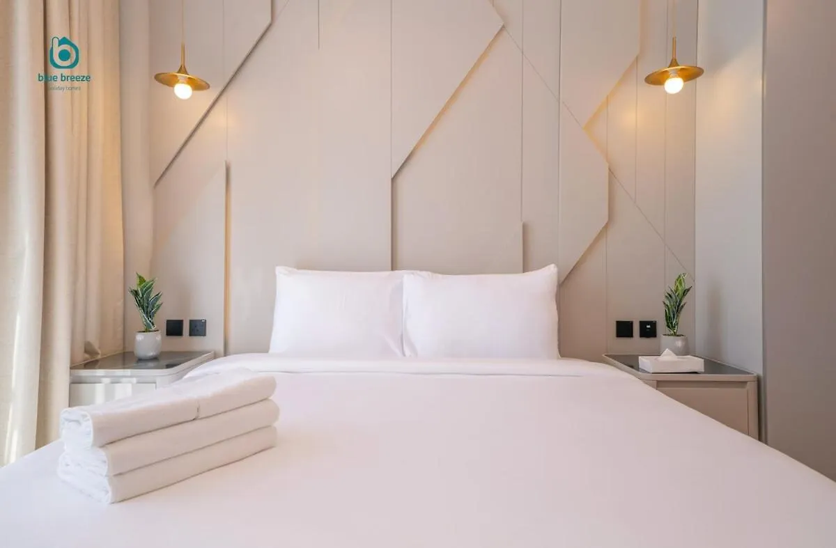 Blue Breeze - Chic & Cozy Getaway In Al Furjan Apartment Dubai