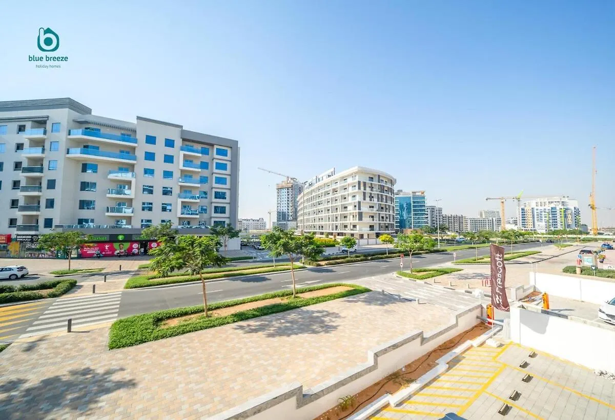 Apartamento Blue Breeze - Chic & Cozy Getaway In Al Furjan Dubái